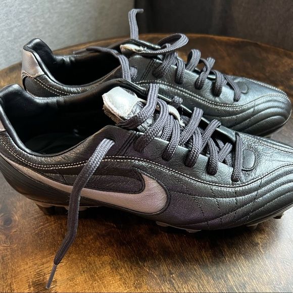 Women's Nike Tiempo Zoom Air Legend FG Cleats - Picture 3 of 11